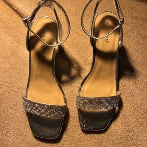 Silver Bamboo Heels Size 8‎ Women's